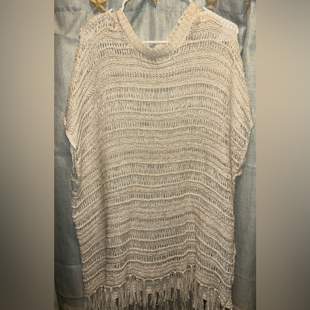 Forever 21 Beige Open-Knit sweater